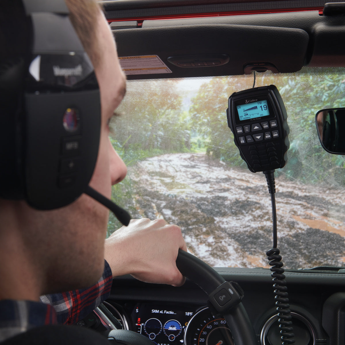Cobra 75 All Road Recreational CB Radio - Cobra.com